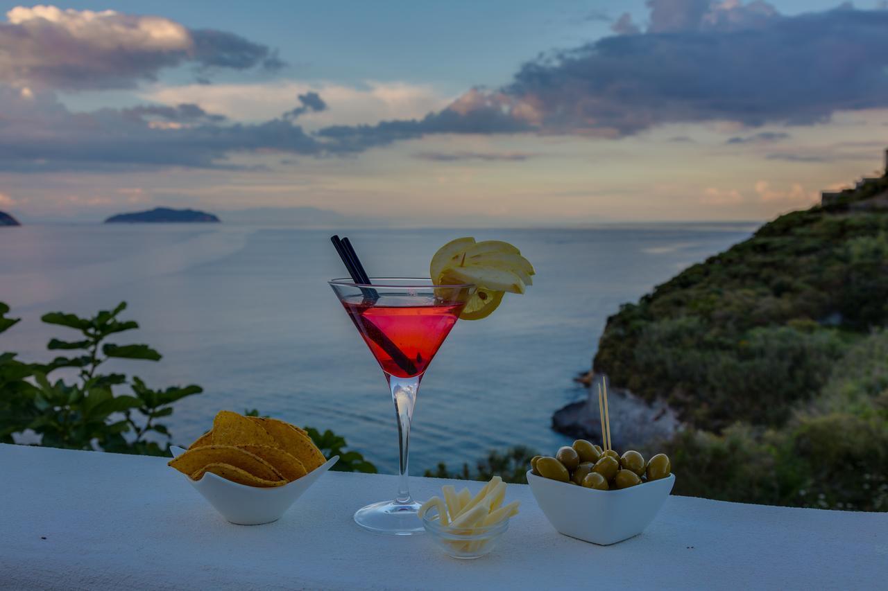 Hotel Torre Dei Borboni Ponza Esterno foto