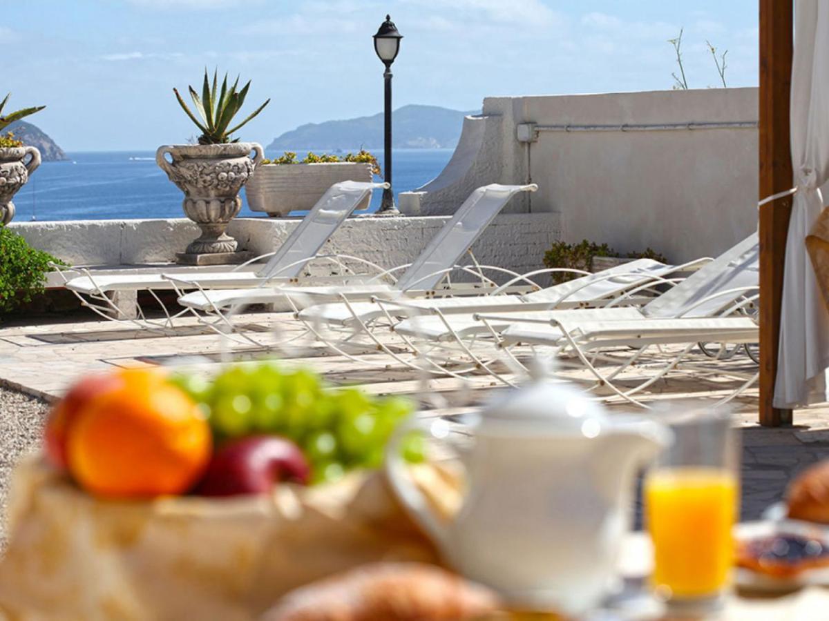 Hotel Torre Dei Borboni Ponza Esterno foto